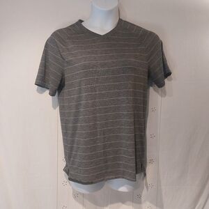 Men’s Unisex Lululemon Striped Tee Shirt